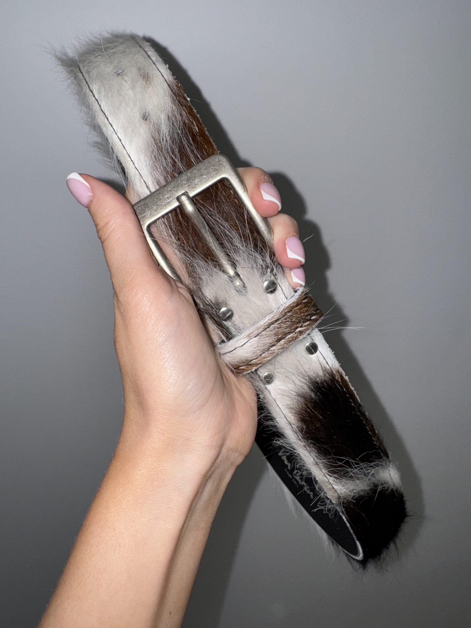 Loomanahast karvane rihm - Image 3