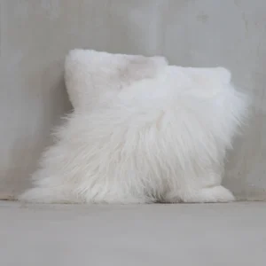 Islandi lambanahkadest padi 50x50cm - unikaalne