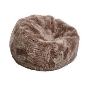 Uus-Meremaa lambanahast kott-tool