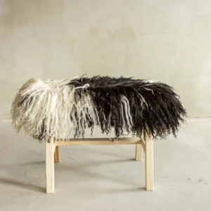 Pink lokkis lambanahaga